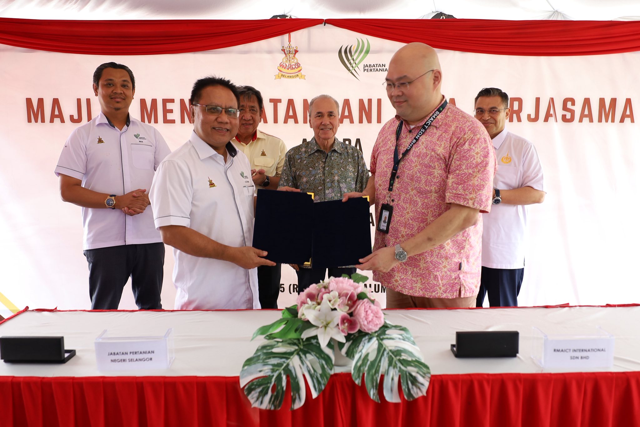 Majlis Menandatangani Nota Kerjasama Strategik Jabatan Pertanian Negeri Selangor Bersama Syarikat RMAICT International Sdn Bhd