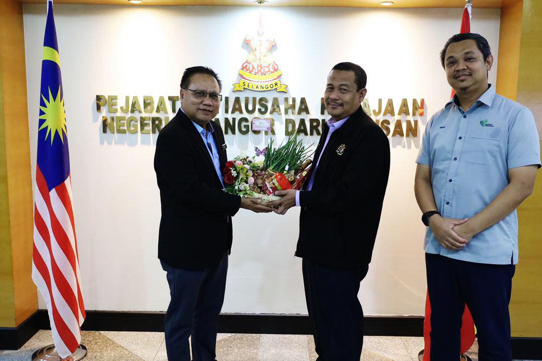 Courtesy Visit of the Top Management of the Selangor State Department of Agriculture to the State Government of Selangor
